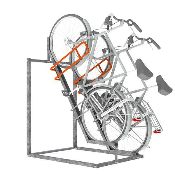 Fietsparkeren | Fietsenrekken met aanbindvoorziening | FalcoVert met aanbindvoorziening | image #1 |  FalcoVert met aanbindvoorziening voor verticaal fietsparkeren, ruimtebesparend en veilig.