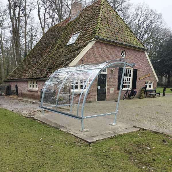 Week 8: Nieuwe Fietsoverkapping bij Kinderboerderij in Rijssen