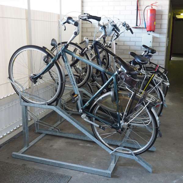 Hamburger Bijlage Kom langs om het te weten FalcoCrate fietsenrek: voor het parkeren van kratfietsen | Falco